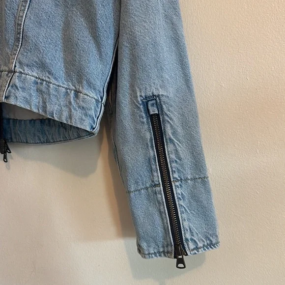 Levi’s Retro Sherpa Jean Jacket - Size XL - Picture 12 of 15